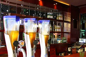 Buộc các Beer Club phải quy định trang phục của khách hàng
