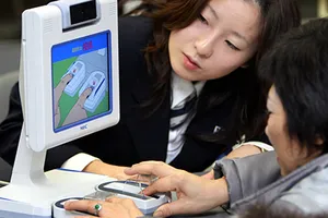 Đến Nhật Bản du lịch, mua sắm thoải mái bằng... dấu vân tay