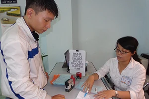 Đổi bằng lái xe tại bưu cục chỉ mất 10 phút