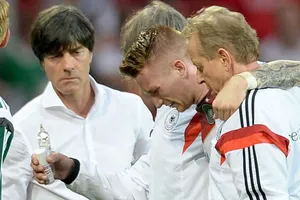 Đội hình siêu sao lỡ hẹn với Euro 2016: Đủ mặt anh tài