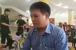 Video phỏng vấn anh trai phi công Nguyễn Hữu Cường