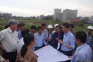 Lãnh đạo TP.HCM bất ngờ vì đường không có cống thoát nước