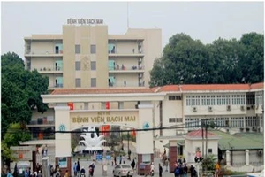Làm rõ thông tin 4 người 1 giường ở BV Bạch Mai