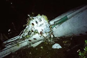 Vụ máy bay chở một CLB bóng đá Brazil rơi: Bi kịch!