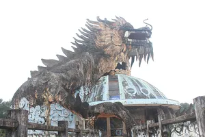 Chùm ảnh: Công viên nước 70 tỉ bỏ hoang từng lên báo Mỹ