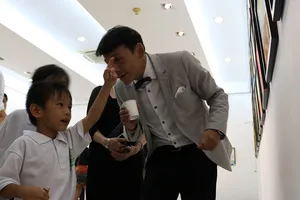 Buổi triển lãm 'lạ' gây quỹ bảo vệ động vật hoang dã