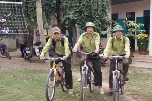 Vườn quốc gia Yok Đôn tuần tra rừng bằng xe đạp