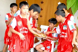 Ảnh xưa về Công Phượng, Văn Toàn tại học viện HAGL