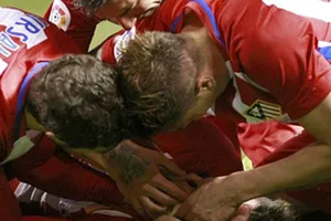 Torres lên tiếng về chấn thương kinh hoàng