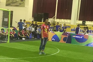 Công Phượng thua đàn em ở HAGL trong 'cuộc đấu tay đôi'