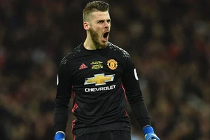 Buông tha cho MU, Real từ bỏ De Gea vì cái tên này