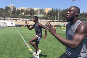 Lukaku và Pogba cùng tập luyện ở Mỹ, chờ hội ngộ tại MU