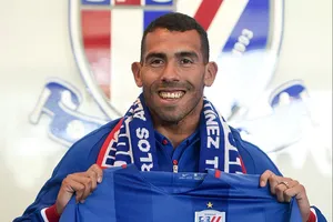 Cựu sao MU nhận lương khủng vẫn muốn bỏ giải Trung Quốc