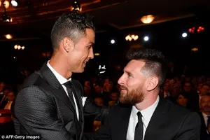 MU lại vượt mặt Real Madrid, Ronaldo “đỉnh” hơn Messi