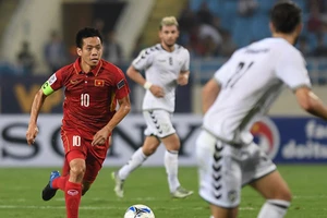 Park Hang-seo ra mắt hú vía, VN có vé dự VCK Asian Cup