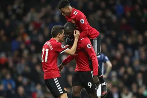 MU kiên trì đeo bám Man City, Lukaku vẫn lạnh lùng