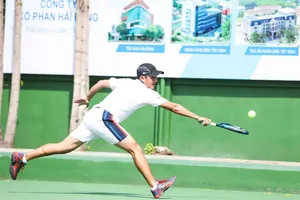 Lý Hoàng Nam “vô đối” ở giải quê nhà