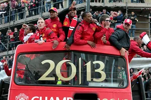 U-23 Việt Nam sẽ diễu hành bằng xe buýt mui trần