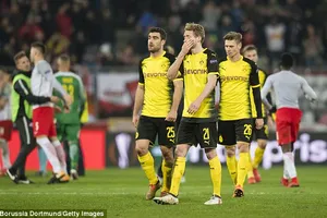 Atletico, Arsenal ‘hủy diệt’ đối thủ, Dortmund bị loại