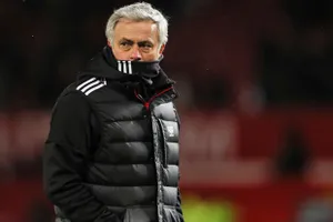 Nội bộ MU rối ren, Mourinho họp khẩn toàn đội