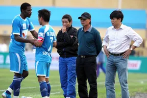 Làm bóng đá tử tế, bỏ bóng đá càng phải tử tế