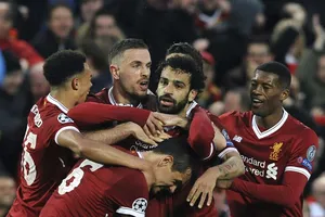 Bị Salah hành hạ, Roma vẫn mơ ngược dòng nhờ đặc sản Liverpool