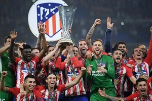 Griezmann rực sáng, Atletico Madrid vô địch Europa League