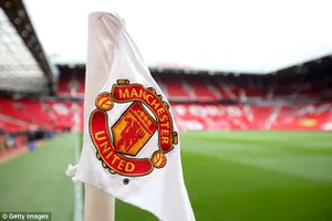 Không danh hiệu, MU vẫn vượt mặt Real Madrid, Barcelona