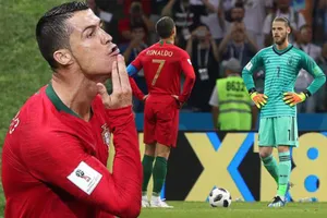 Vì sao Ronaldo vuốt cằm sau khi đánh bại De Gea trên chấm 11m?