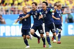 Nhật Bản - Colombia (2-1): Goal Line không cản nổi Samurai