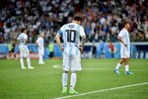 Sampaoli nhận hết trách nhiệm sau trận thua, nói gì về Messi?