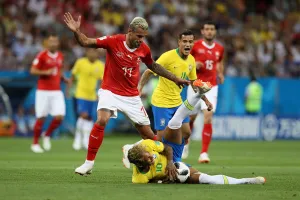 Brazil càng hoa mỹ càng dễ chết