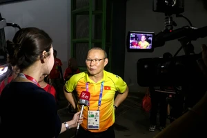 Truyền thông Hàn Quốc ‘phát sốt’ với HLV Park Hang-seo