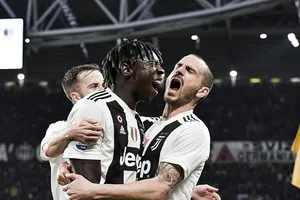 Không Ronaldo, Juventus ngược dòng hạ AC Milan nhờ siêu dự bị