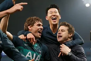 Nhờ VAR cứu 2 lần, Tottenham nghẹt thở loại Man. City
