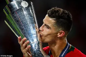 Ronaldo nói gì sau khi đăng quang Nations League?