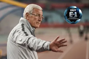 HLV vô địch World Cup không dẫn dắt Trung Quốc đá giải Đông Á