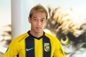 HLV tuyển Campuchia ký hợp đồng với CLB Hà Lan đối đầu Văn Hậu