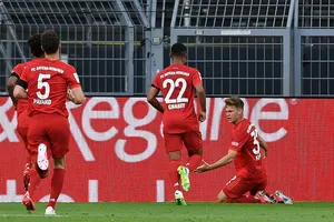 Bayern Munich tiến sát đến ngôi vô địch Bundesliga