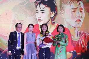 Video Giây phút Chương Thị Kiều đăng quang Fair Play 2019