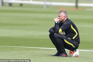 HLV Solskjaer không biết gì về ngân sách chuyển nhượng của MU