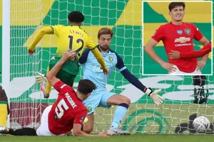 Maguire hóa người hùng phút cuối cùng, MU vào bán kết FA Cup