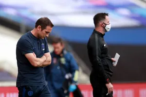 Lampard thừa nhận bó tay với Chelsea