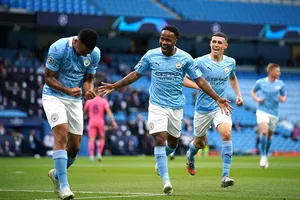 Tội đồ Varane khiến Real Madrid bị loại khỏi Champions League