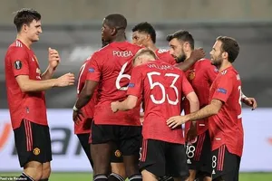 Xác định hai cặp bán kết Europa League: Chờ chung kết trong mơ