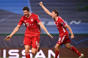 Hạ Lyon, Bayern Munich vào chung kết Champions League gặp PSG