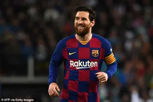 Messi sẽ mất băng đội trưởng Barcelona