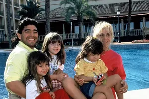 Sự thật về việc Maradona chết trong nghèo khó