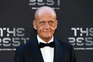Pierluigi Collina là trọng tài hay nhất lịch sử bóng đá. ẢNH: MARCA