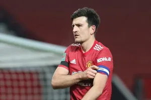 Maguire đề nghị cầu thủ MU học lịch sử